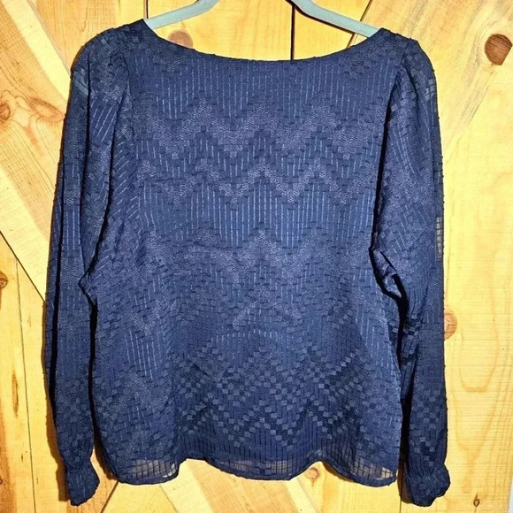 Banana Republic navy lined sheer‎ blouse Geometric pattern women's size small - Picture 1 of 8